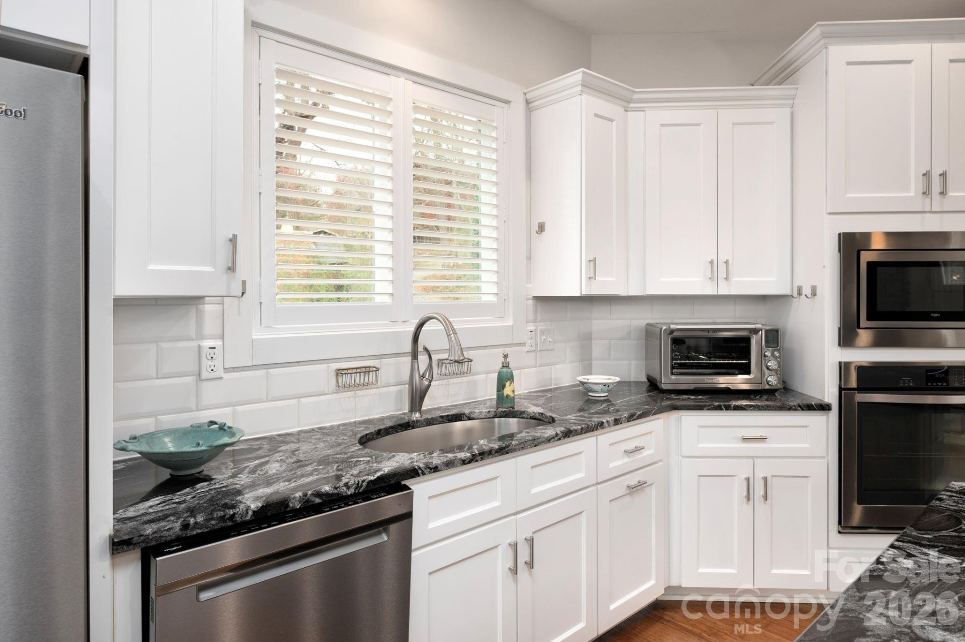 31 Central Avenue - Photo 7