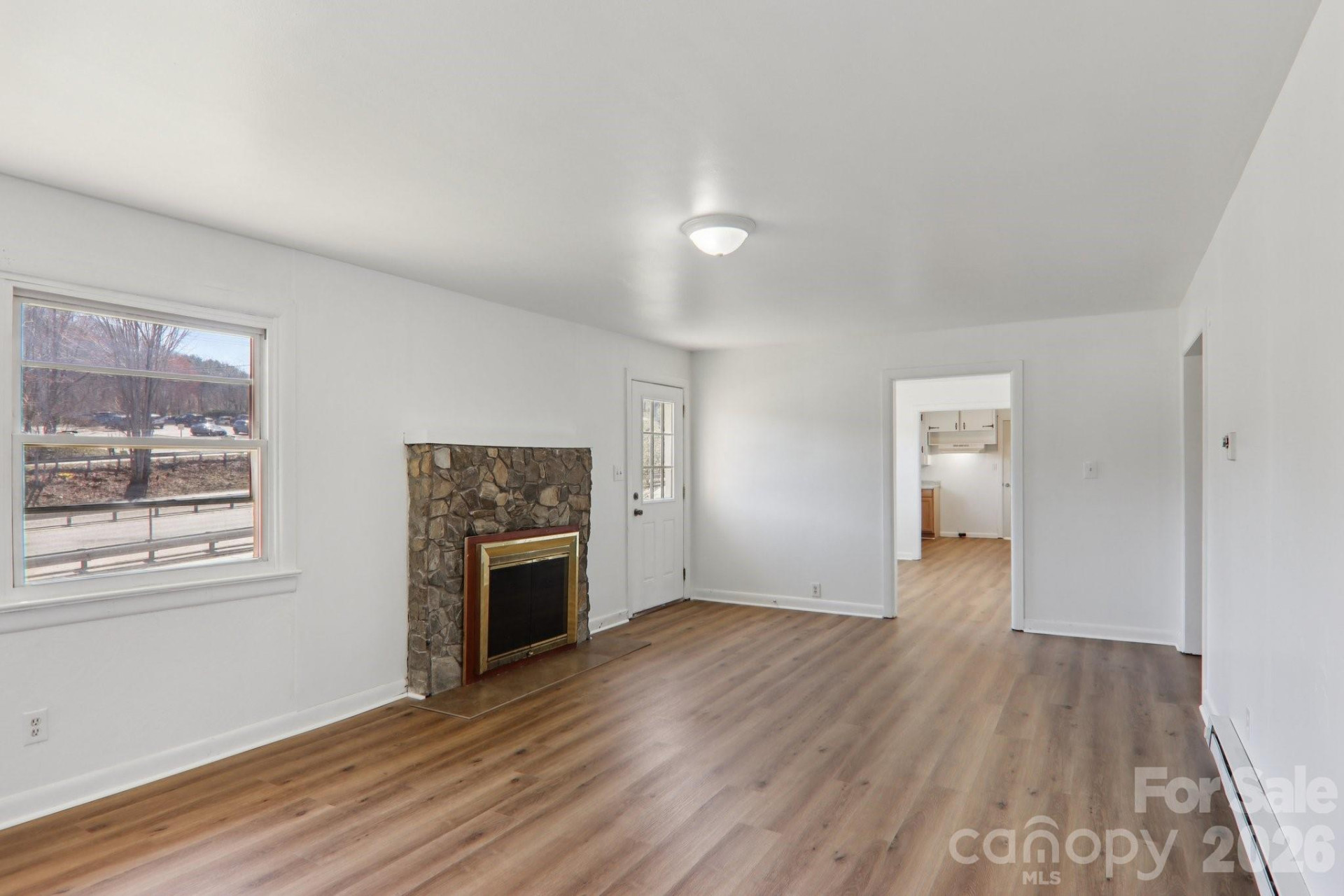 541 Paragon Parkway - Photo 6