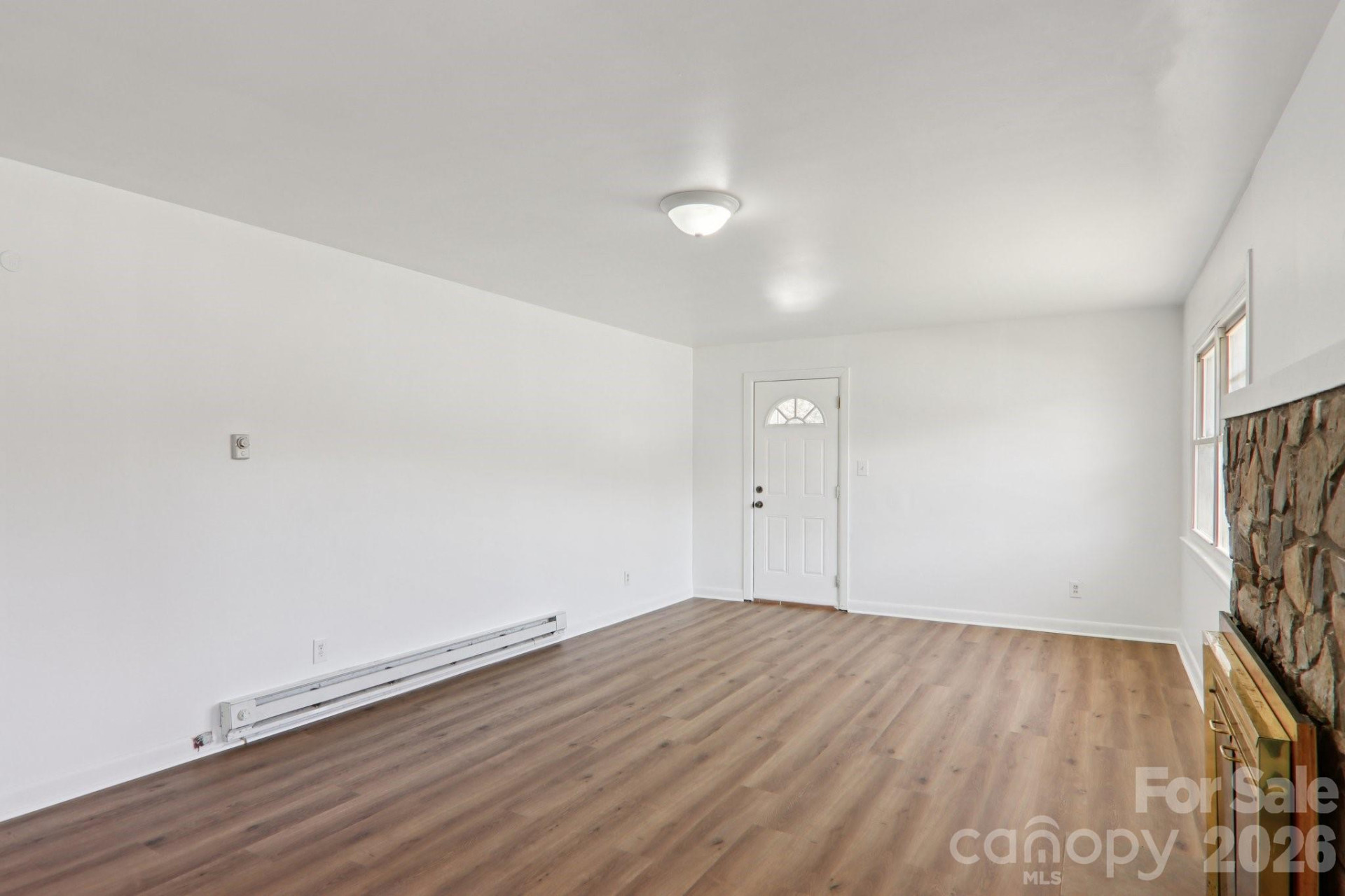 541 Paragon Parkway - Photo 8