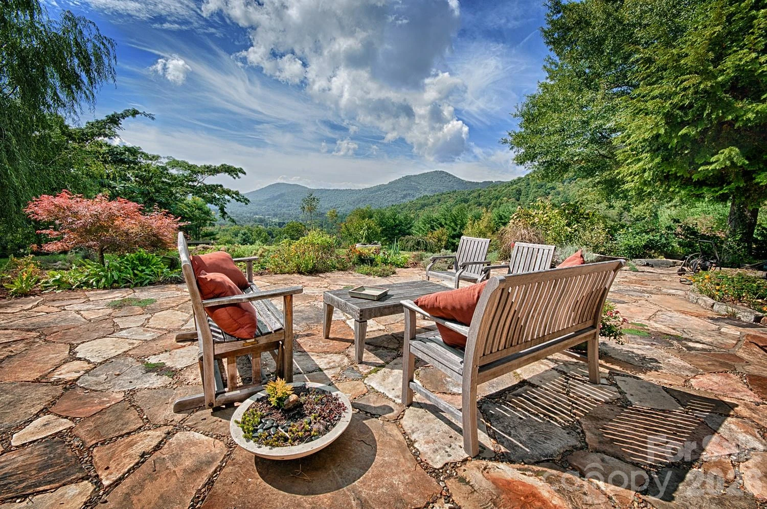281 Jones Cove Road - Photo 5