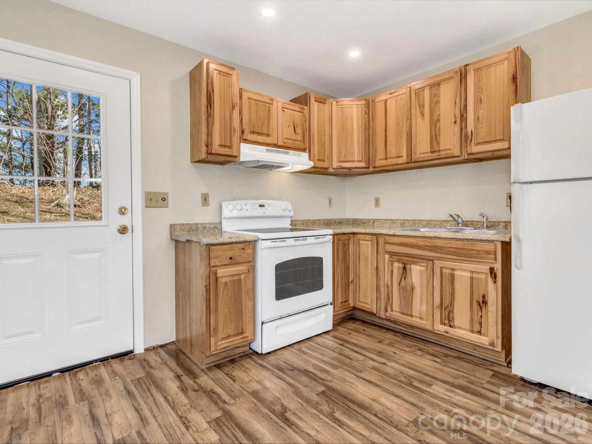 114 Elden Street - Photo 6