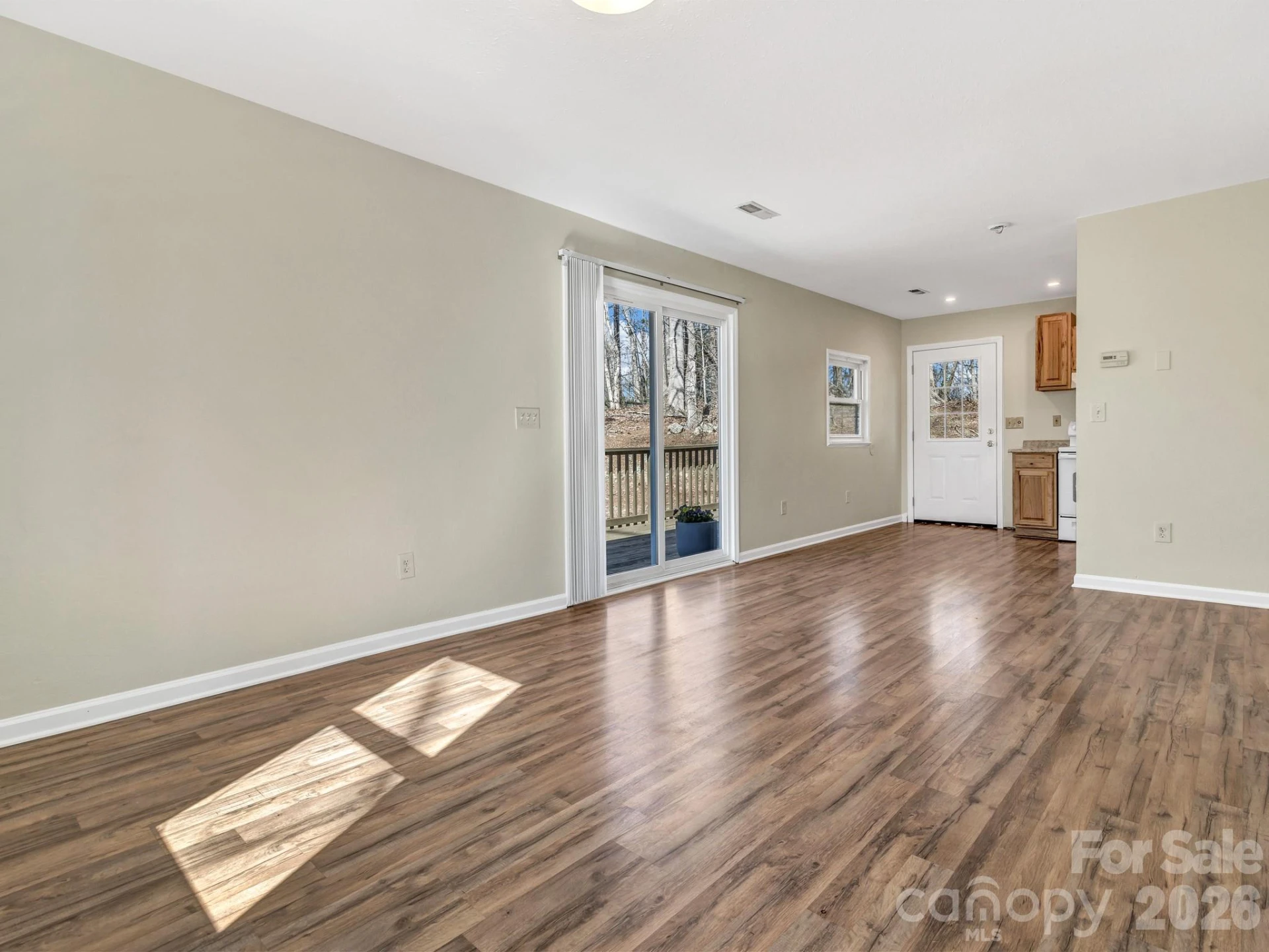 114 Elden Street - Photo 8