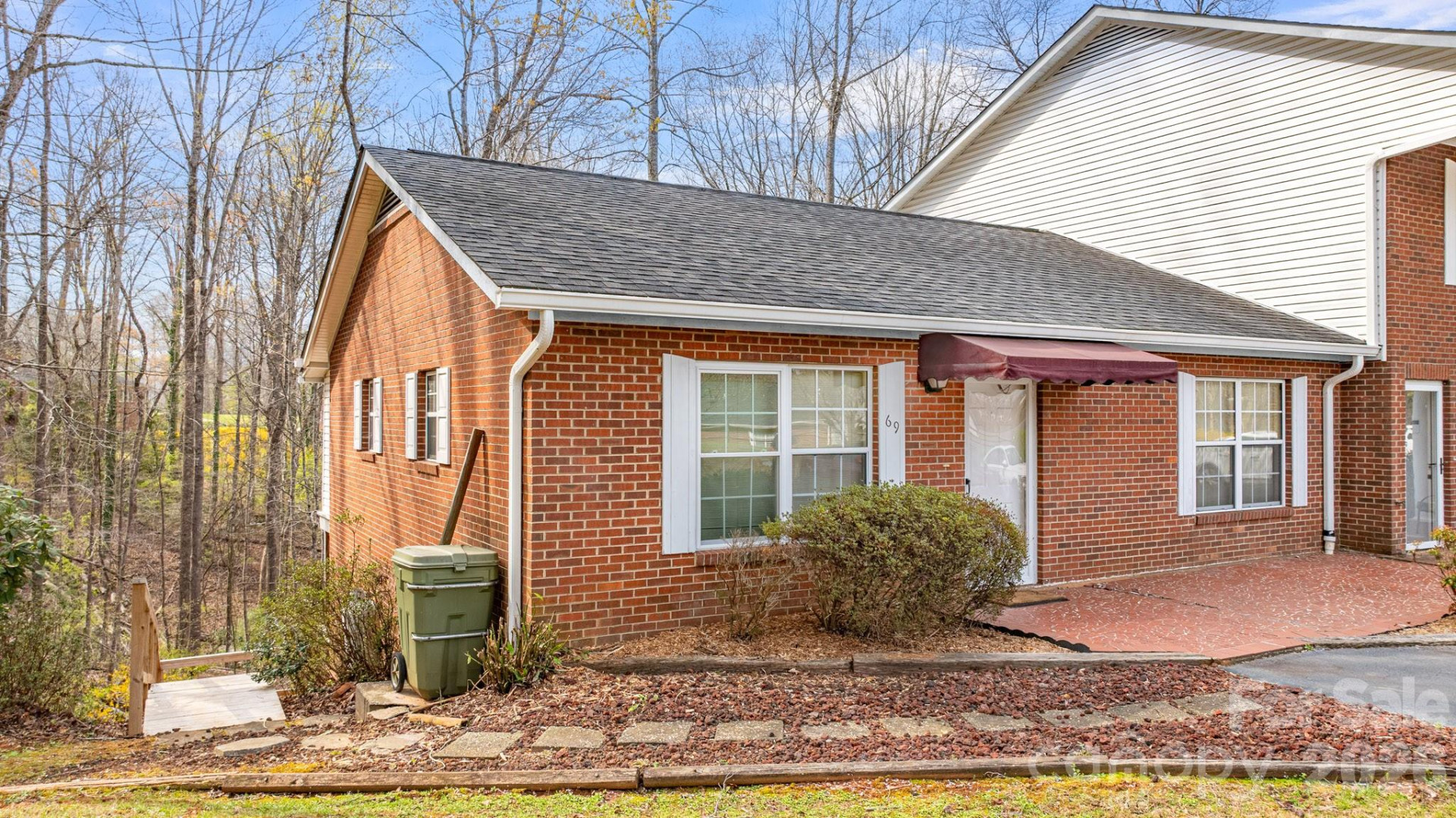 75 Laurelwood Drive #69