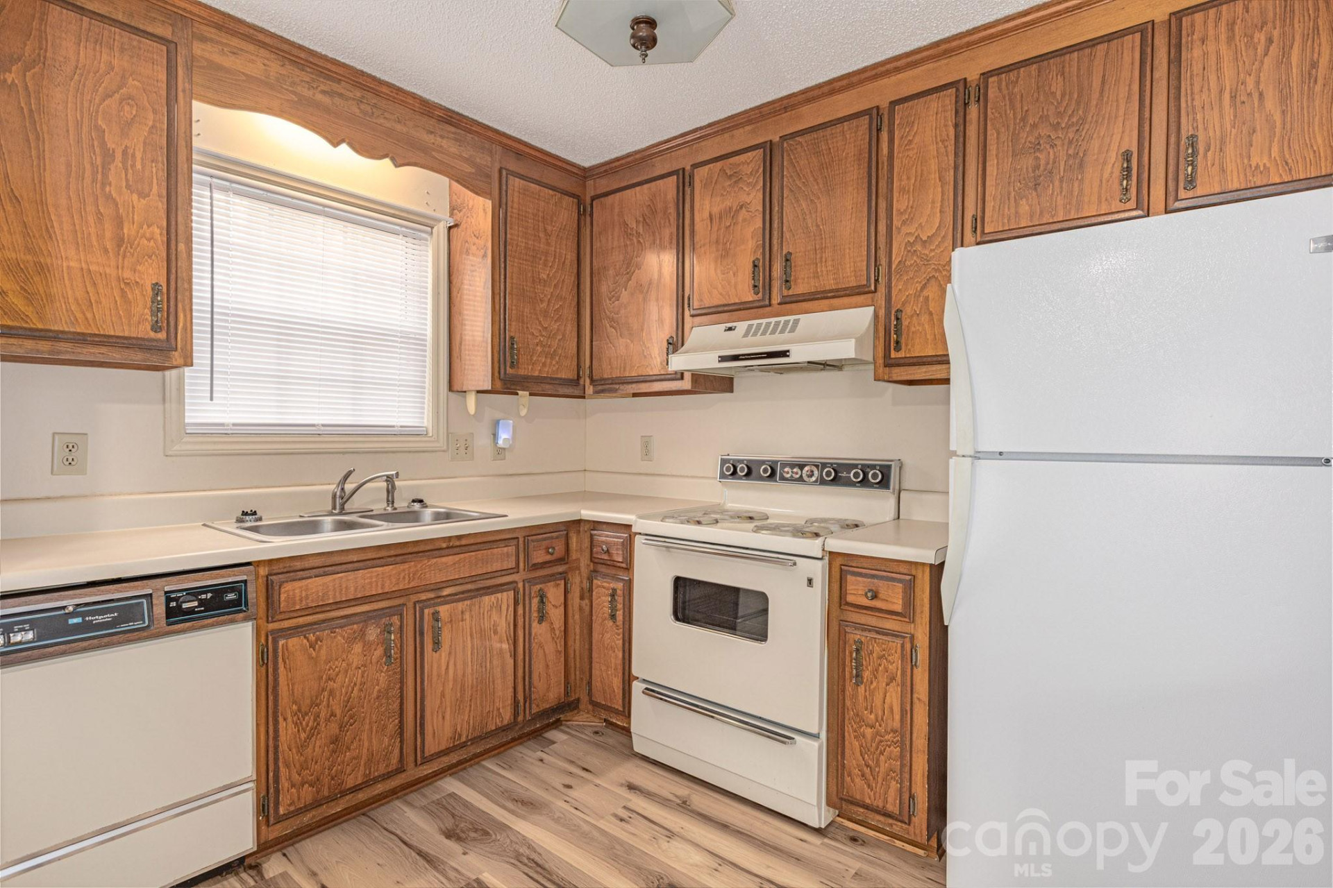 75 Laurelwood Drive #69 - Photo 9