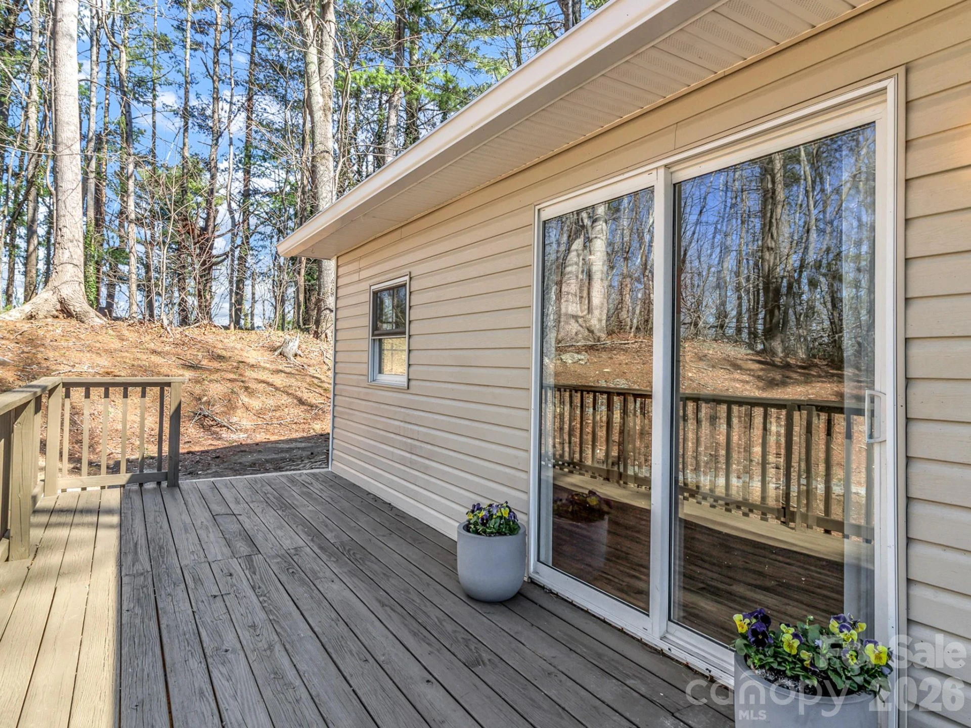 114 Elden Street - Photo 2