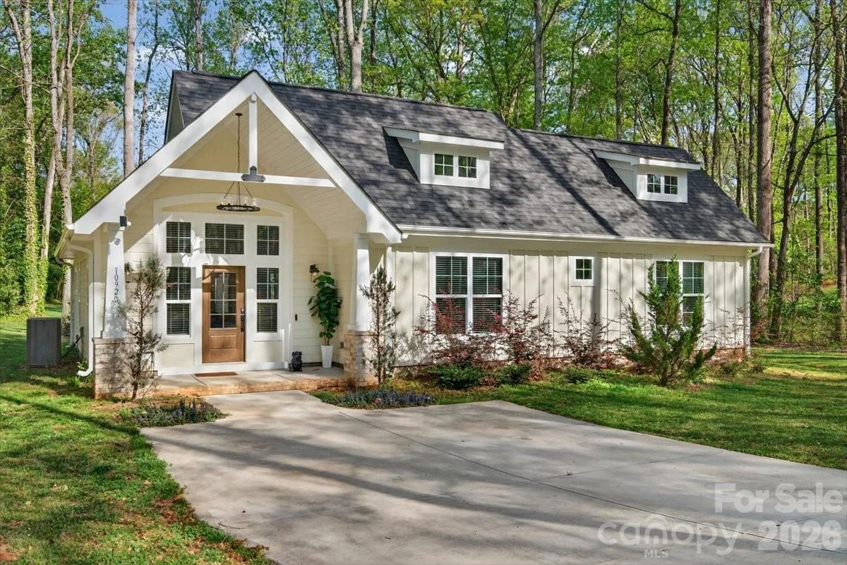 10920 Leyton Place - Photo 2