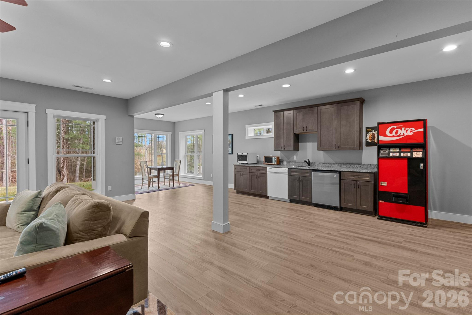 53 Sovereign Lane - Photo 42