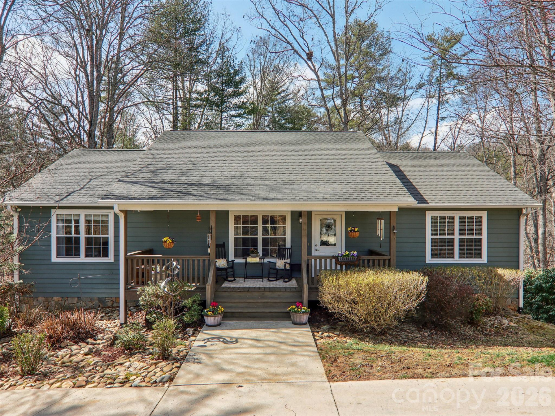 74 Woodson Drive - Photo 2