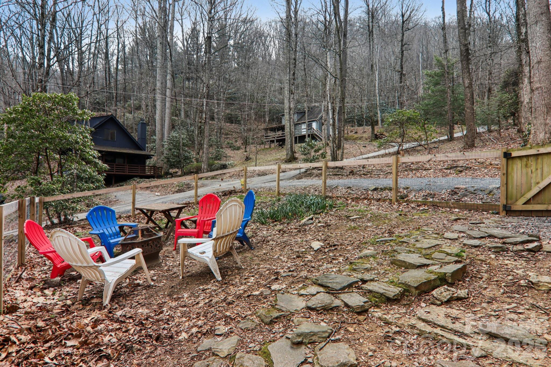 33 Fernbrook Road - Photo 4