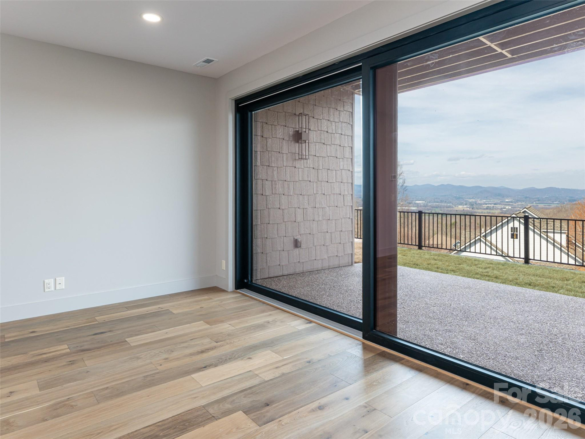 247 Coachman Drive - Photo 33