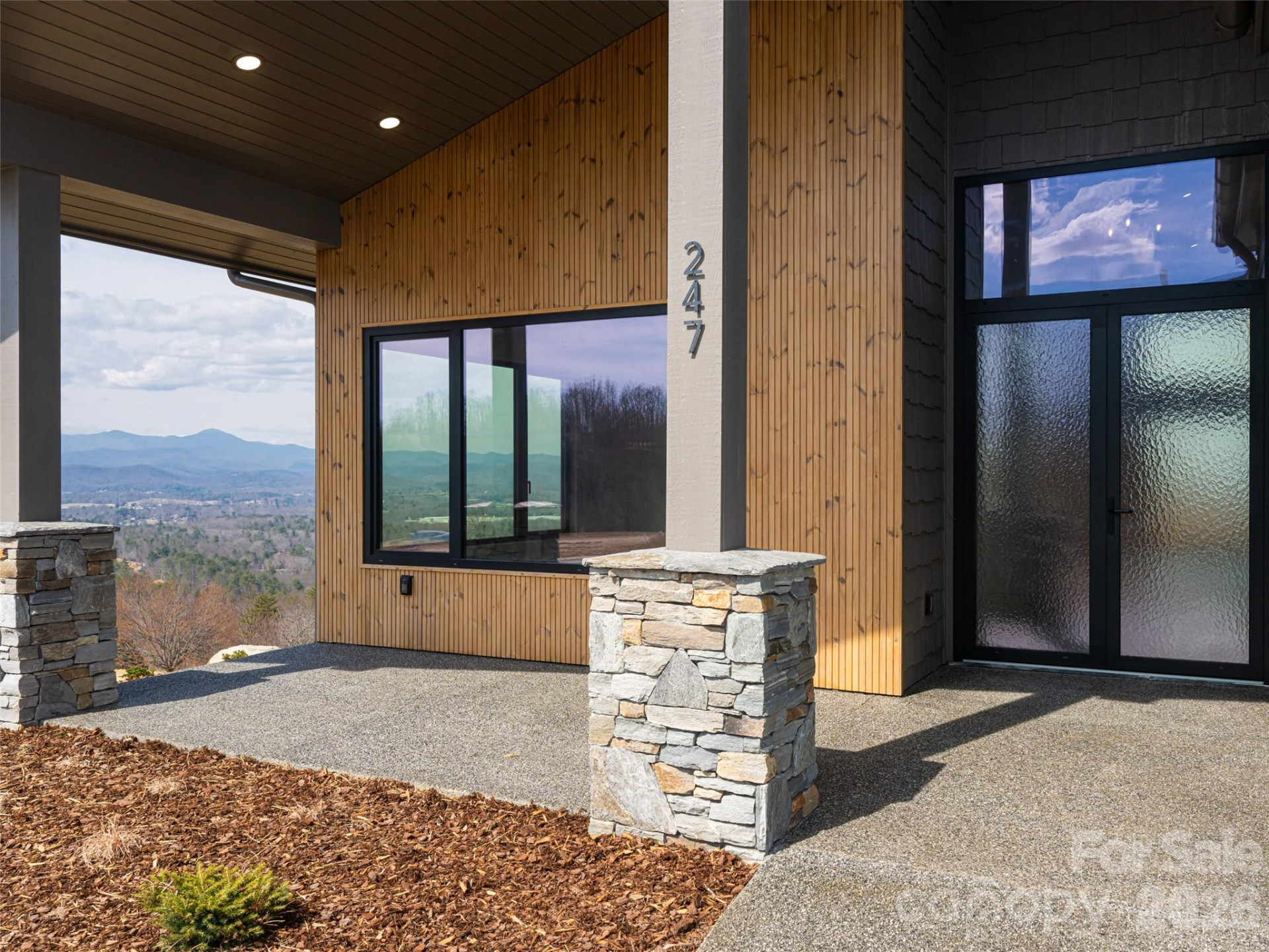 247 Coachman Drive - Photo 8