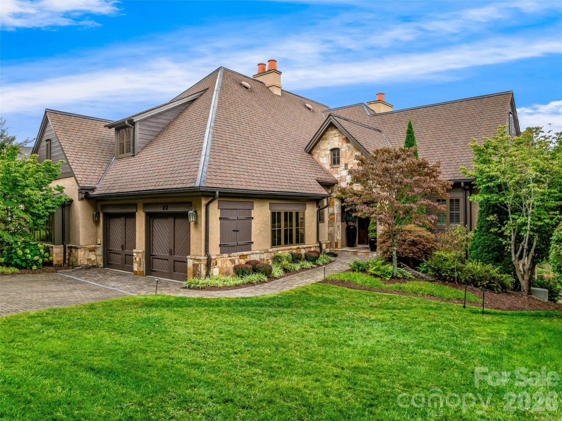 22 Foxbridge Way