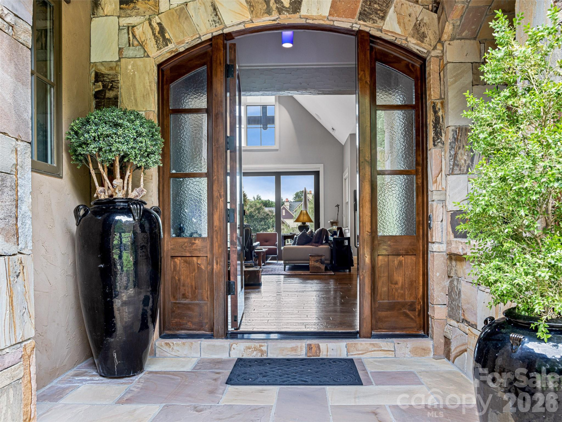 22 Foxbridge Way - Photo 3