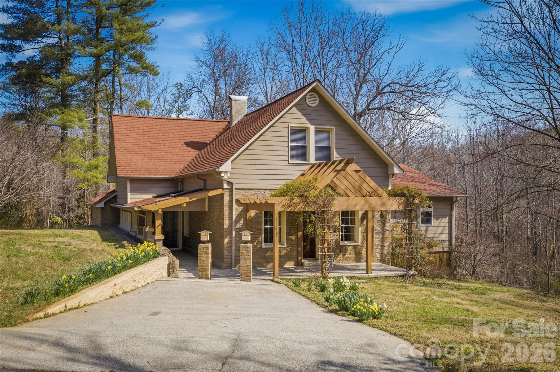 917 Zeline Avenue - Photo 2