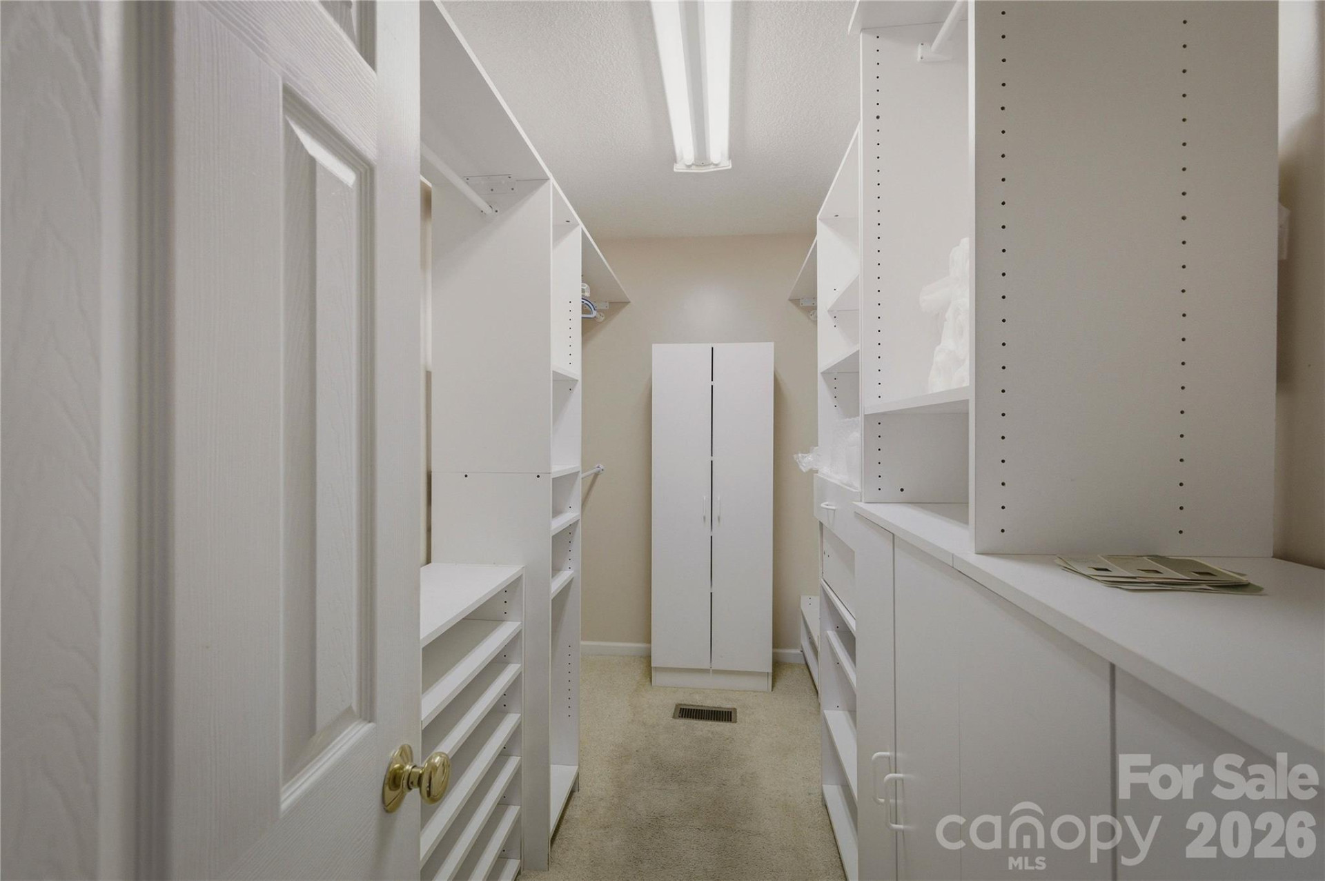 917 Zeline Avenue - Photo 19