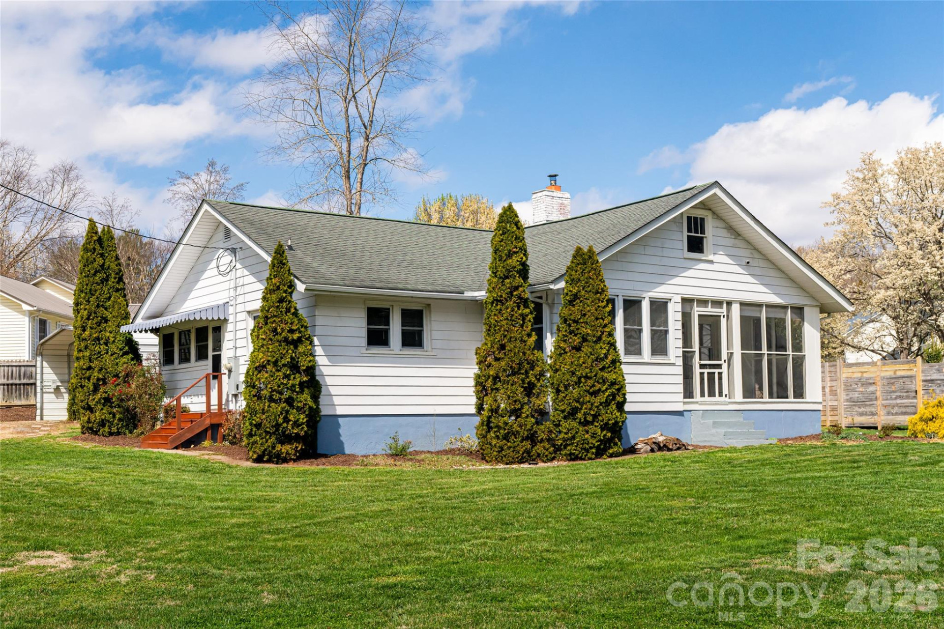 994 Riceville Road - Photo 2