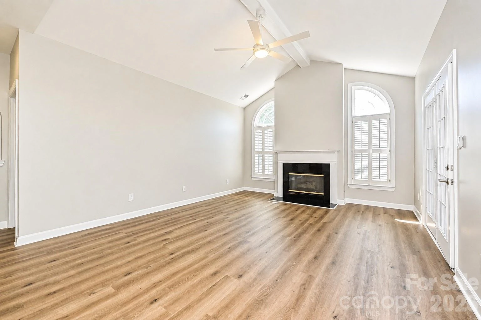 8348 Highland Glen Drive - Photo 4