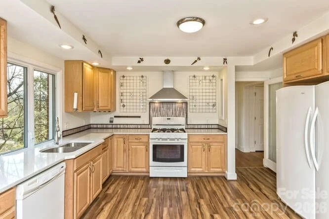 179 Marlborough Road - Photo 16