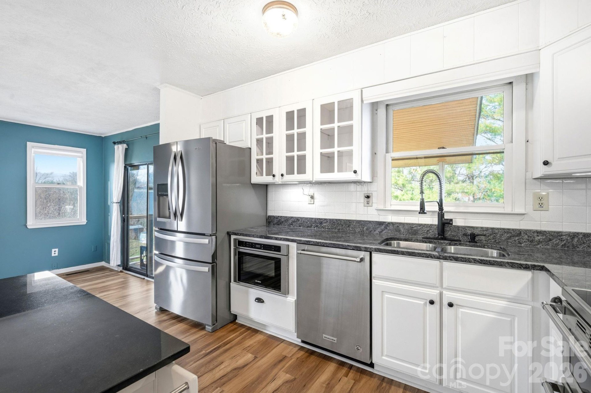 28 Westview Lane - Photo 6