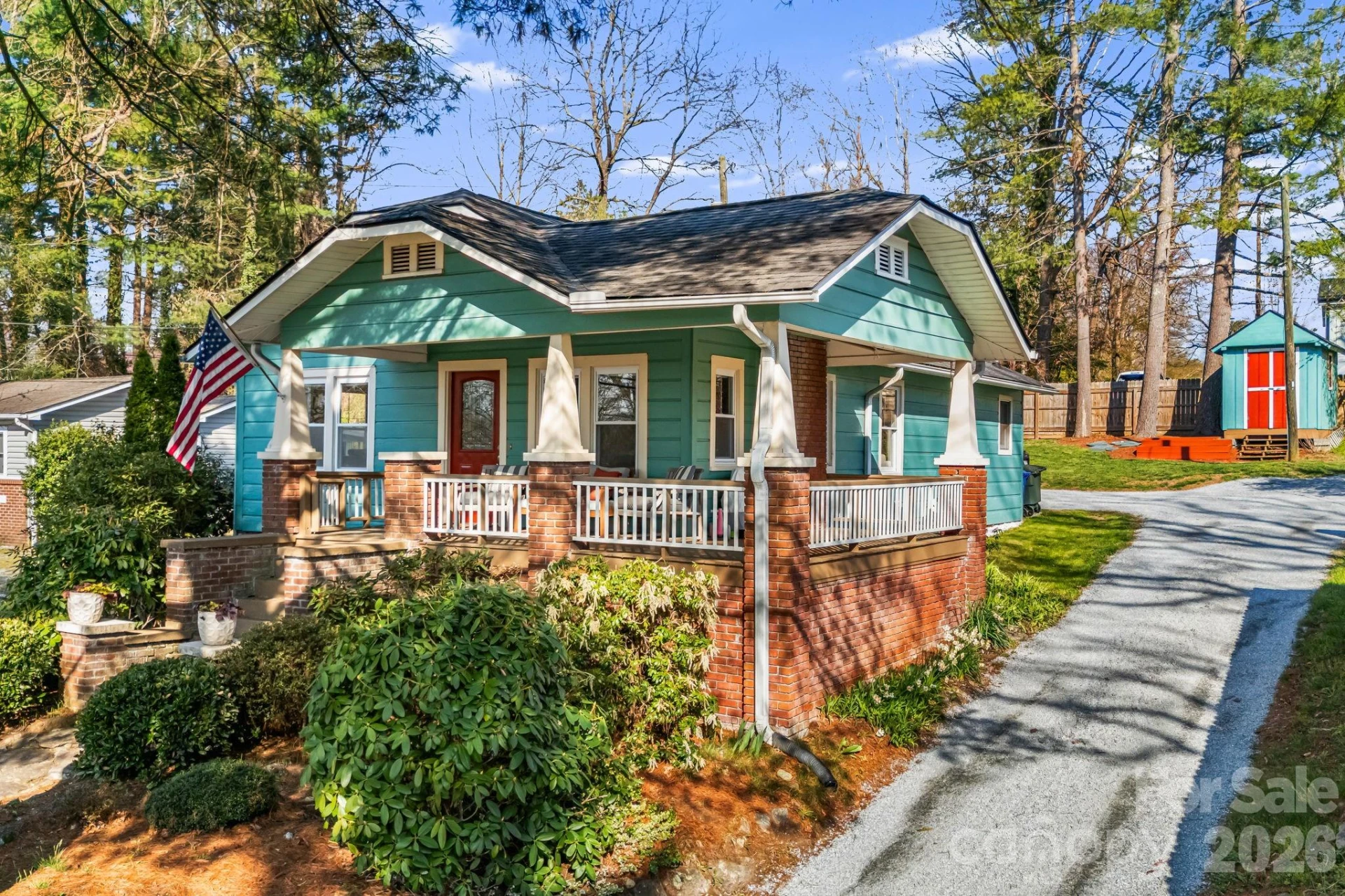 1207 Willow Road - Photo 2