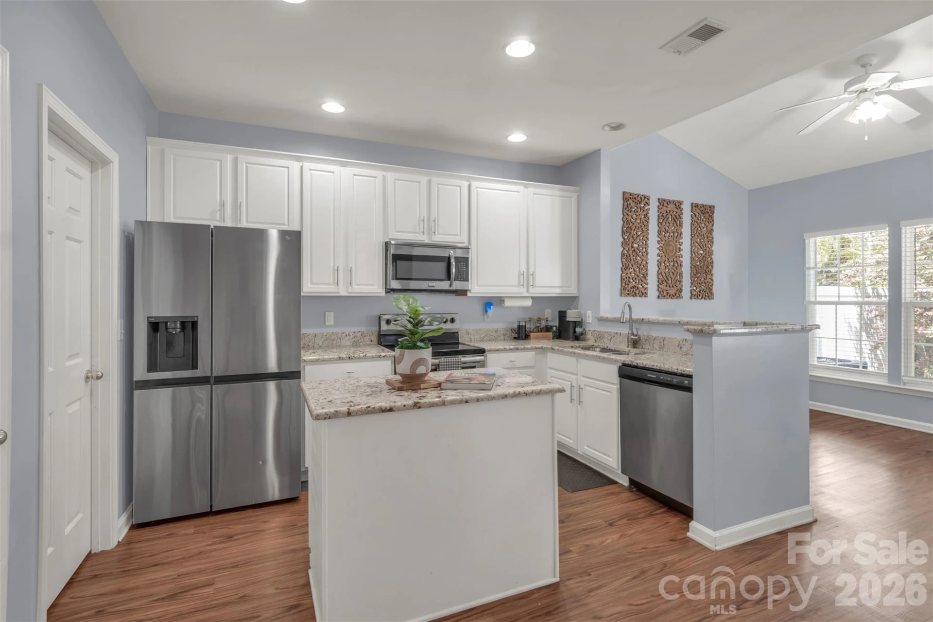 1802 Robinwood Village Drive - Photo 9