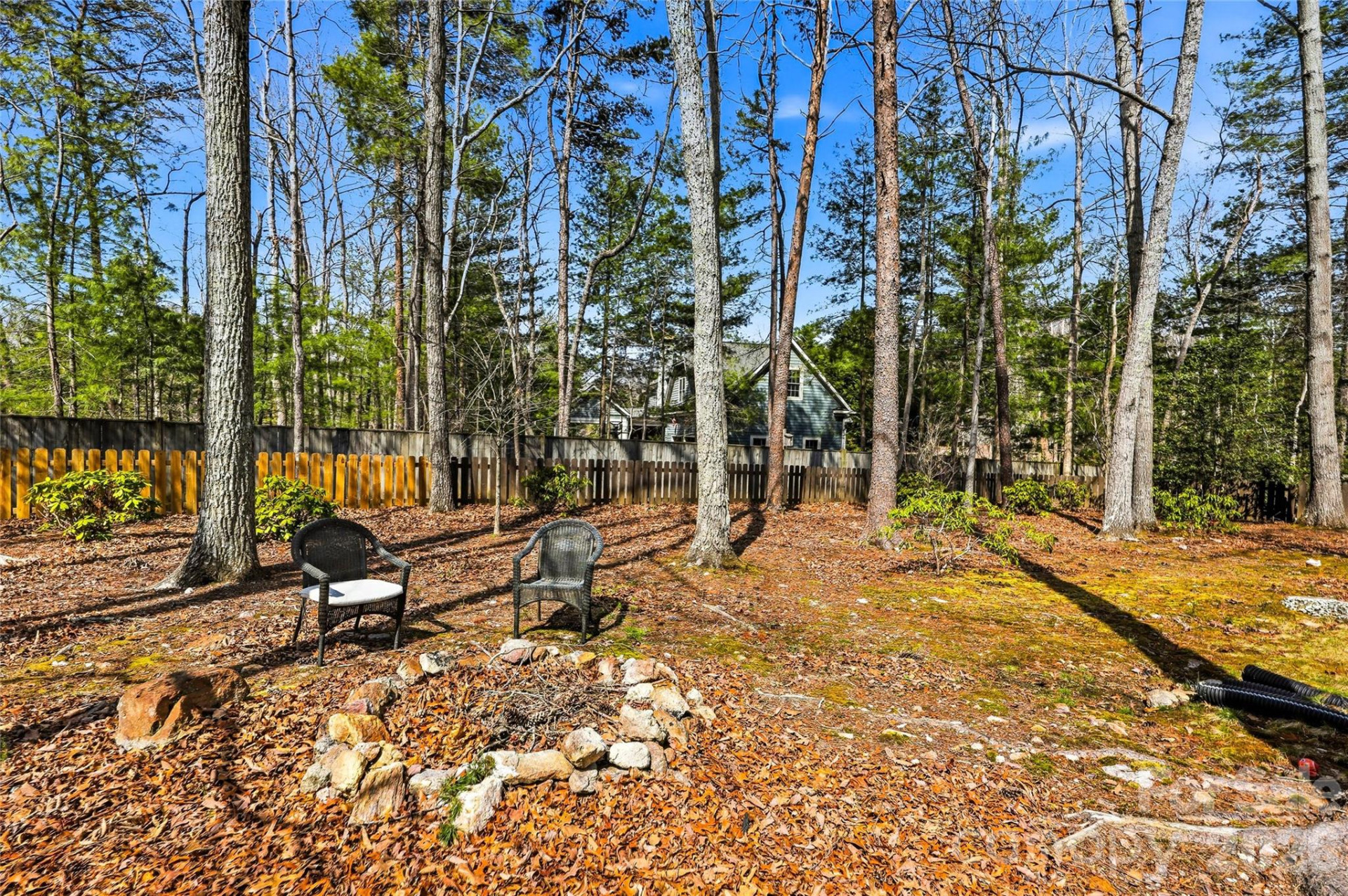 1017 Columbine Road - Photo 29