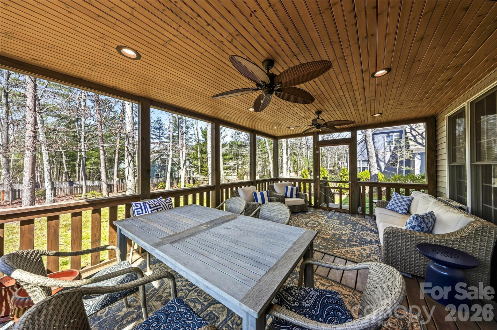 1017 Columbine Road - Photo 4