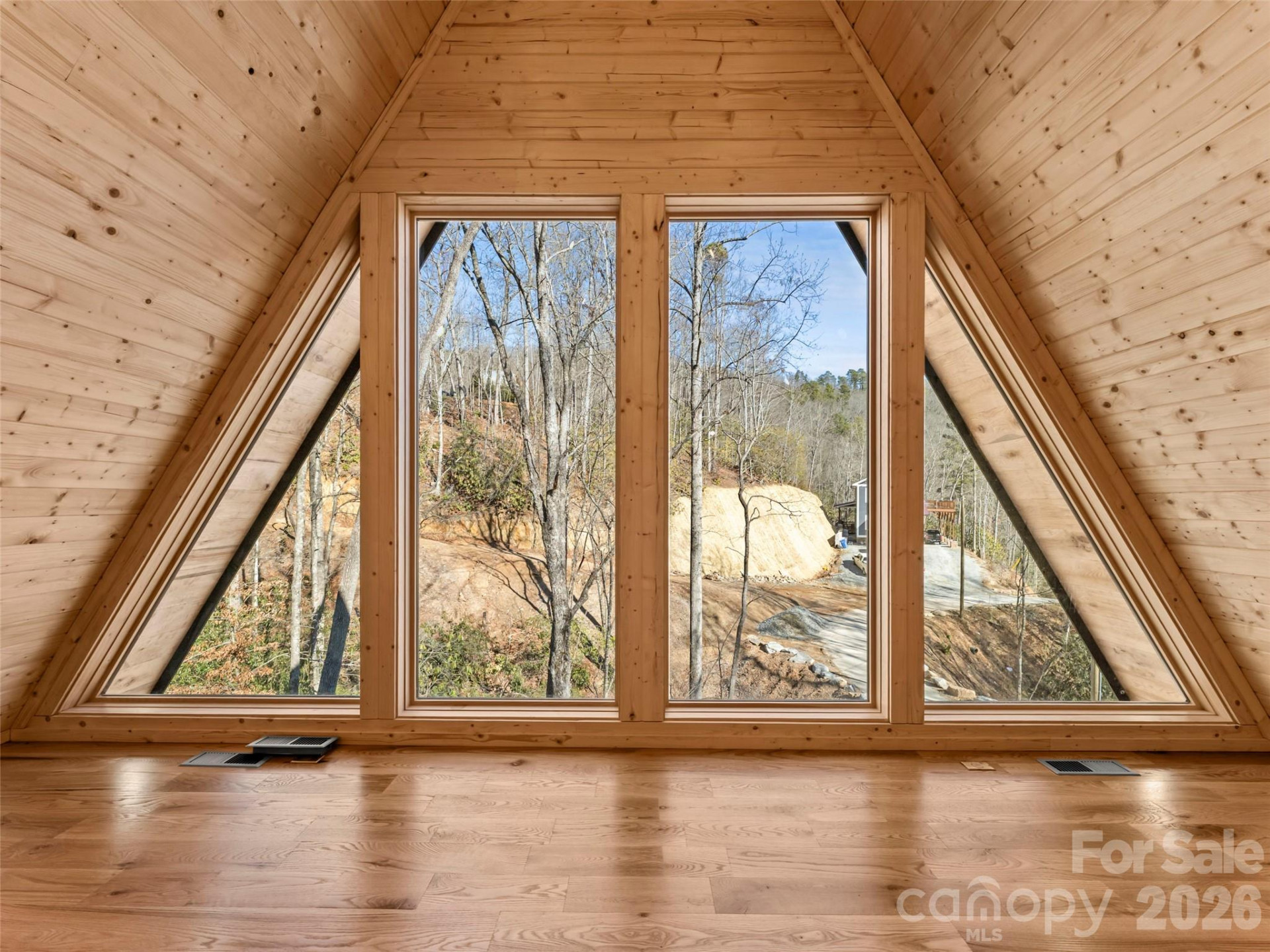 80-81 Villa Lane - Photo 26