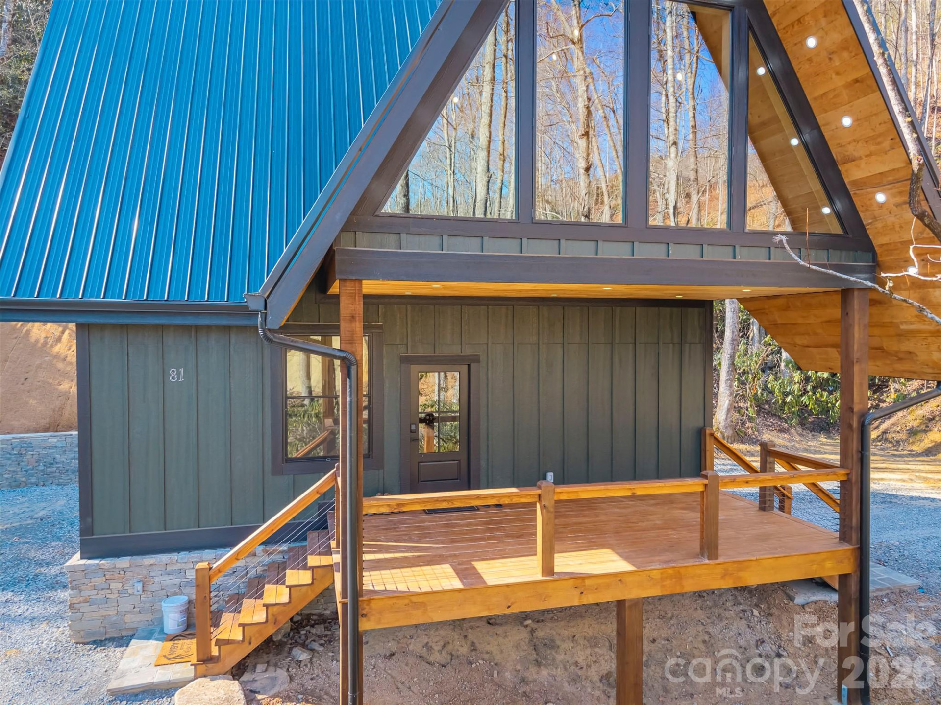 80-81 Villa Lane - Photo 4