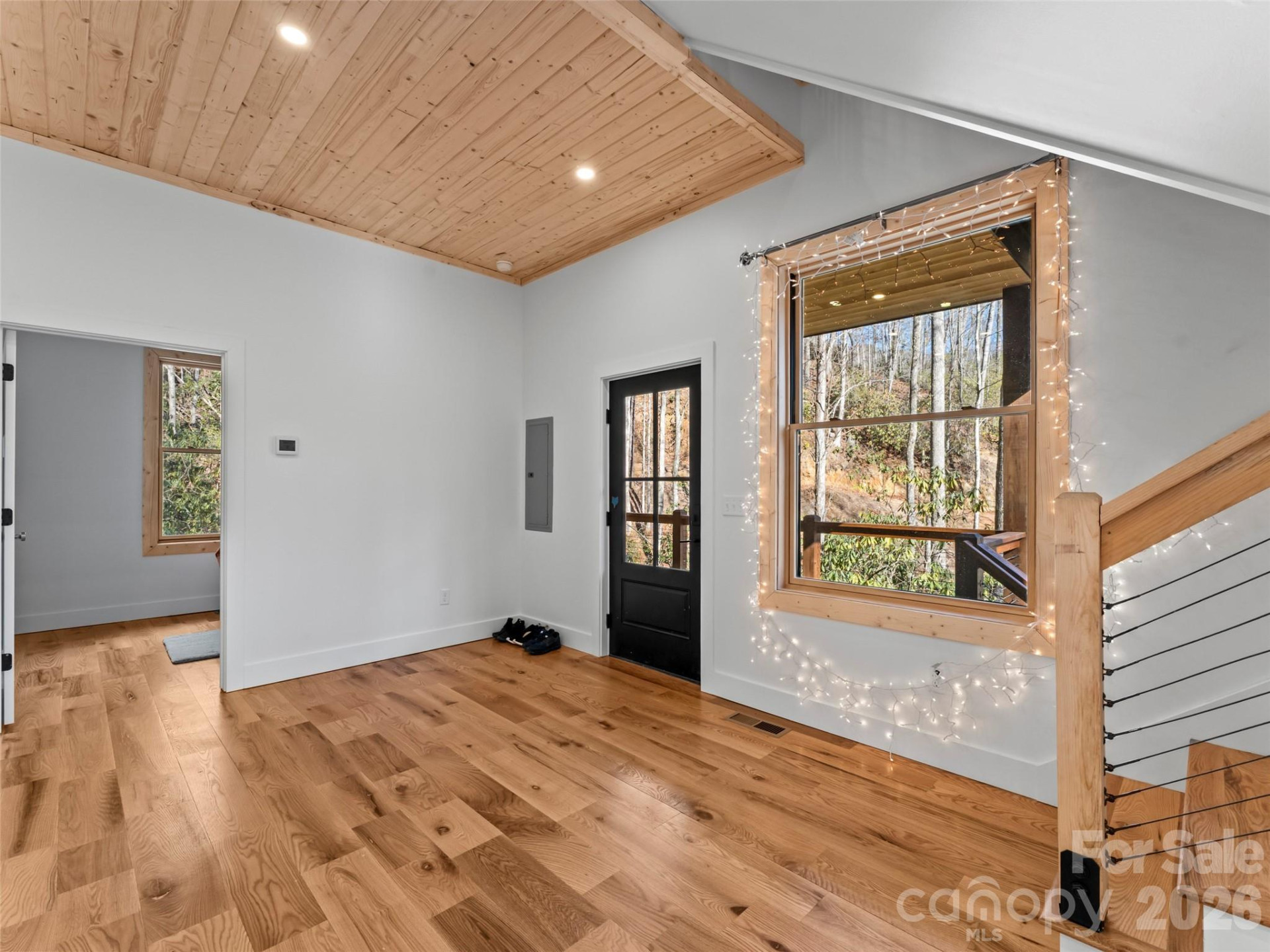 80-81 Villa Lane - Photo 34