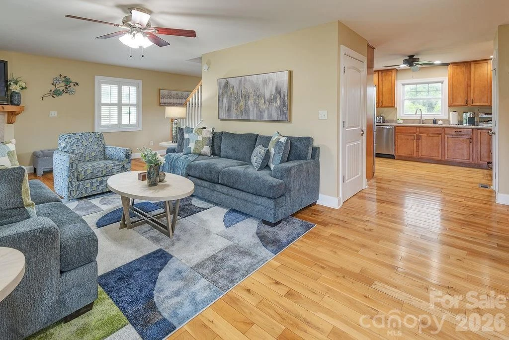 216 Reilly Drive - Photo 5