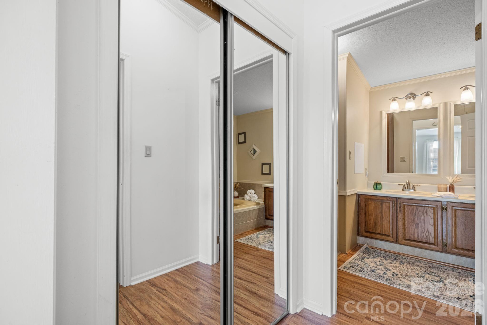 120 College Circle - Photo 20