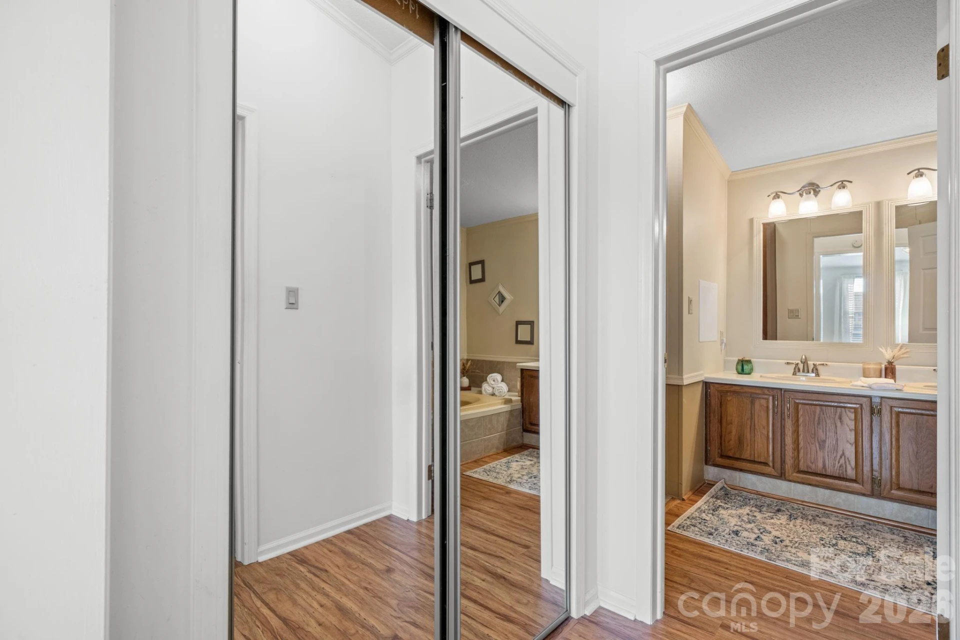 120 College Circle - Photo 20