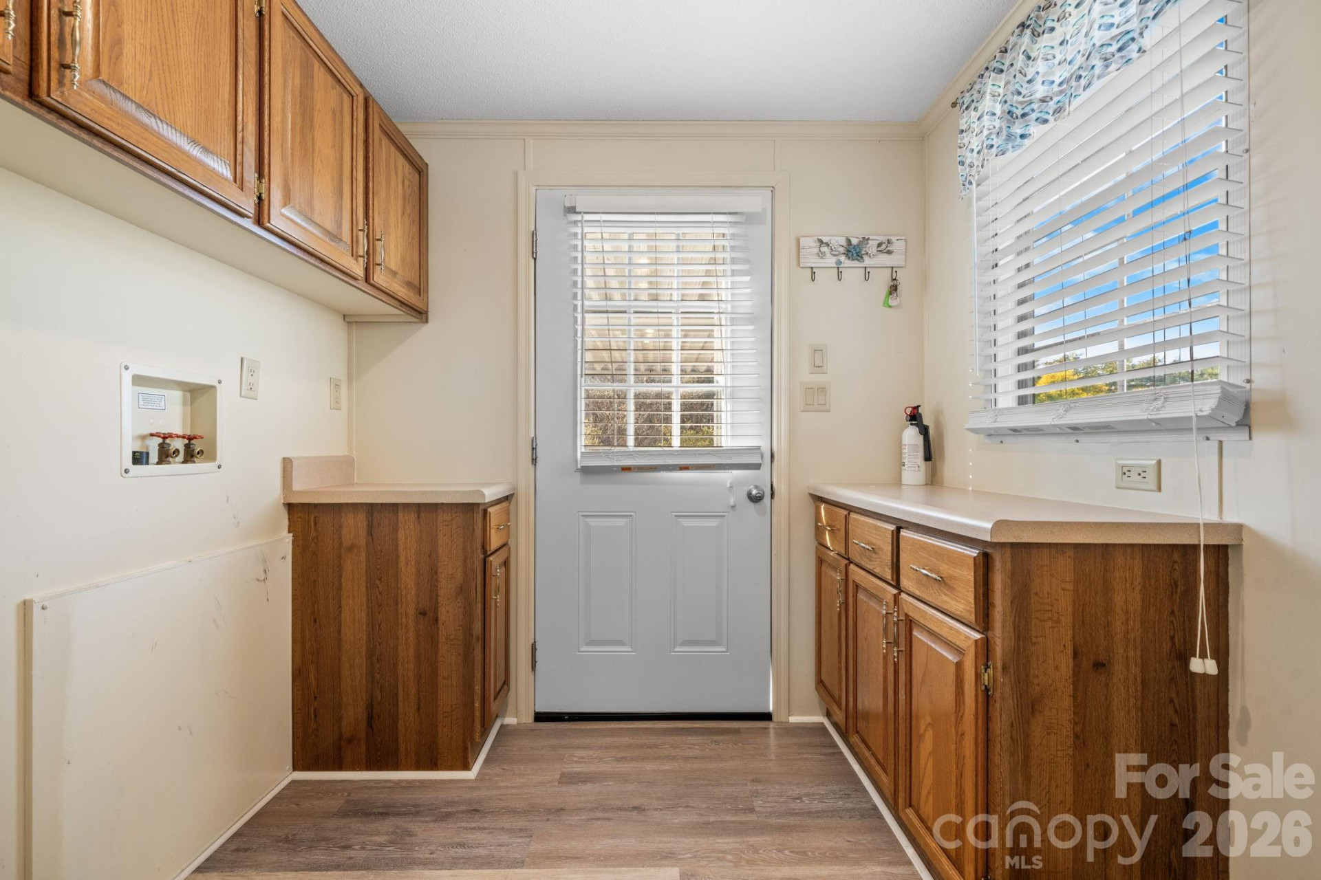 120 College Circle - Photo 26