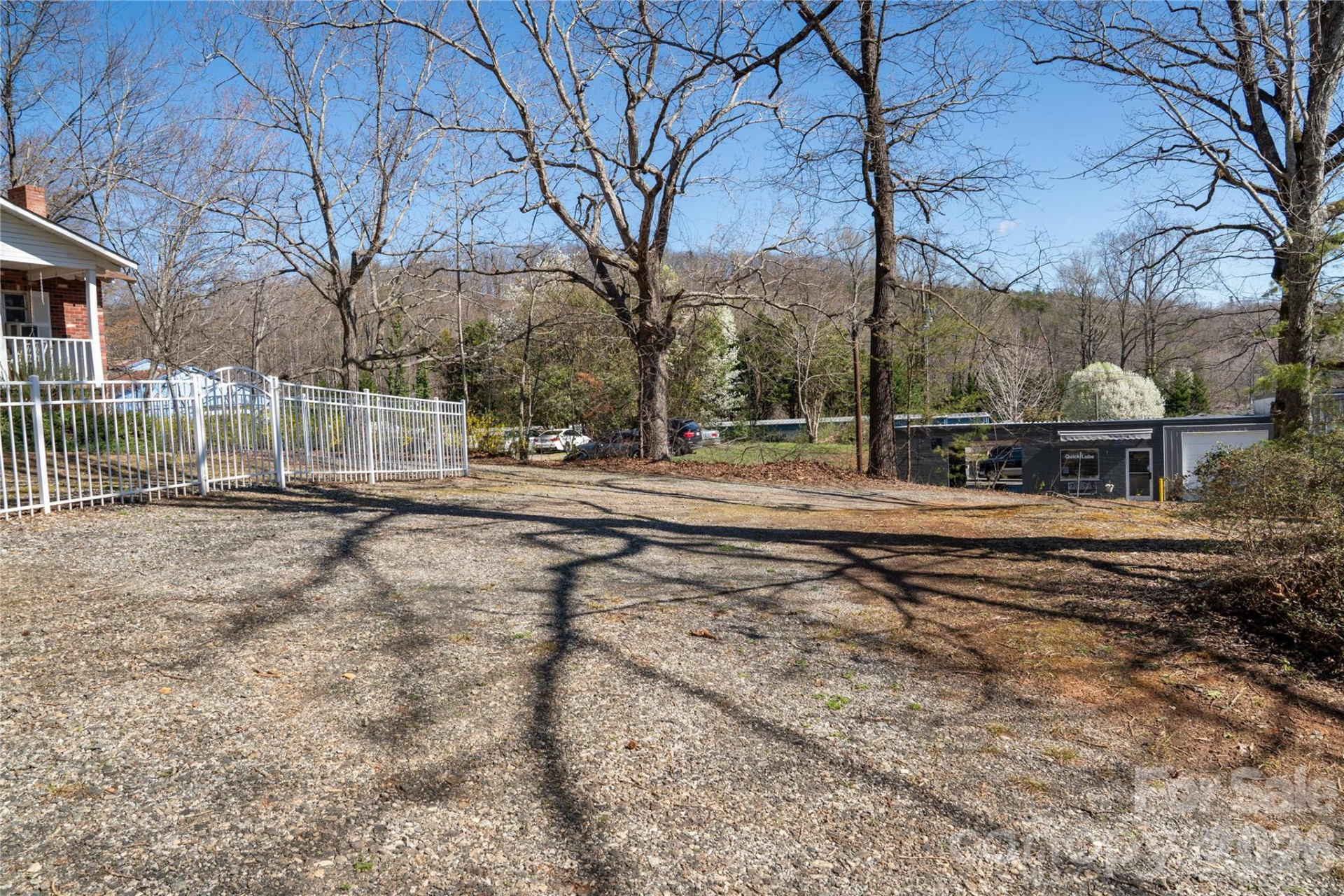 525 Mills Street - Photo 6