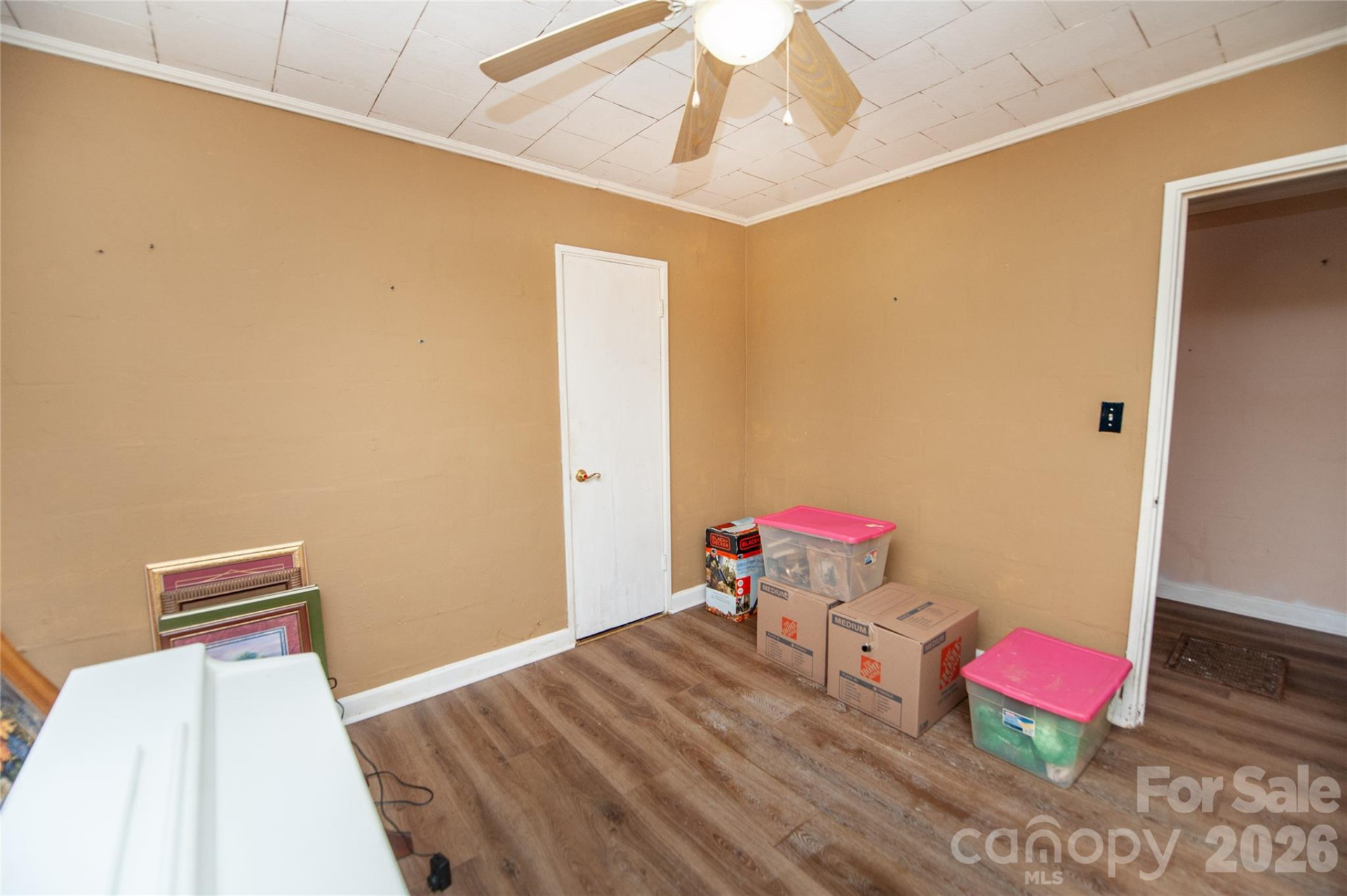 525 Mills Street - Photo 14