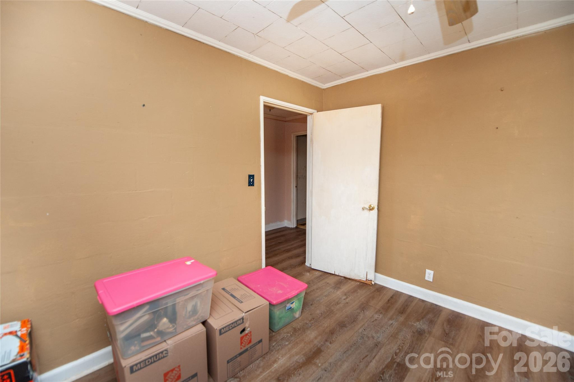 525 Mills Street - Photo 15
