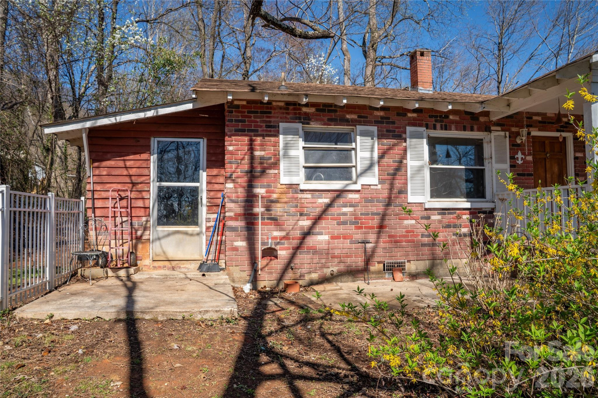 525 Mills Street - Photo 33