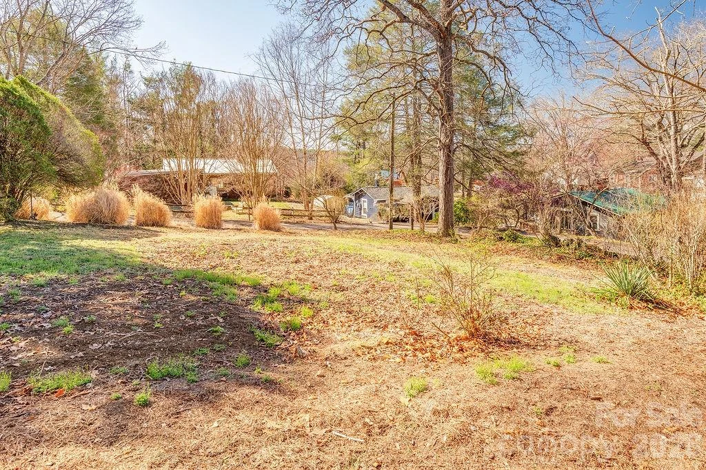 99999 Gilbert Street - Photo 2