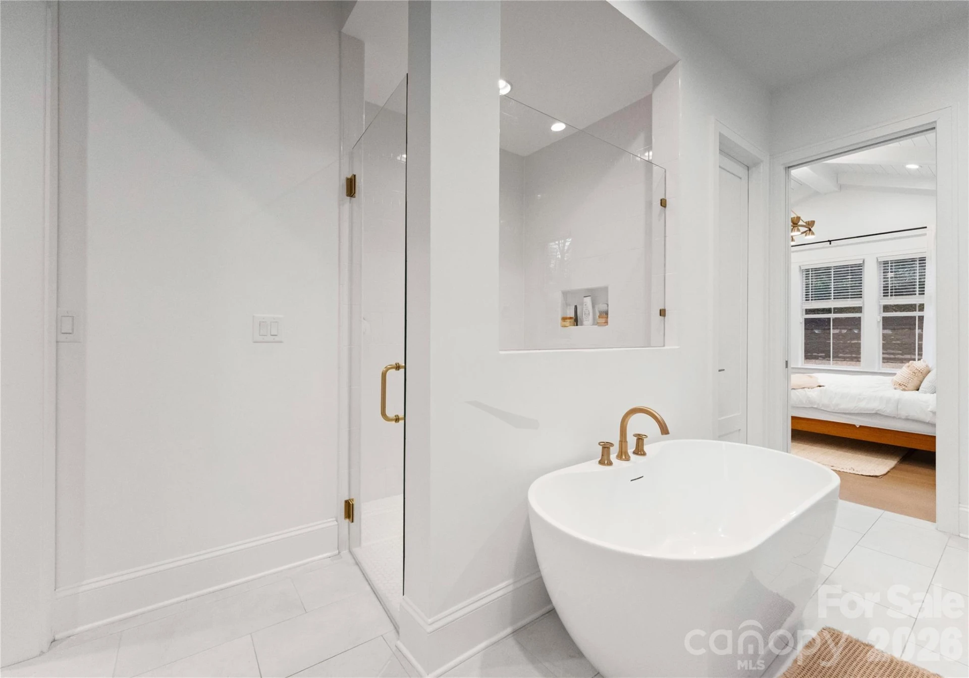 1527 St George Street - Photo 18