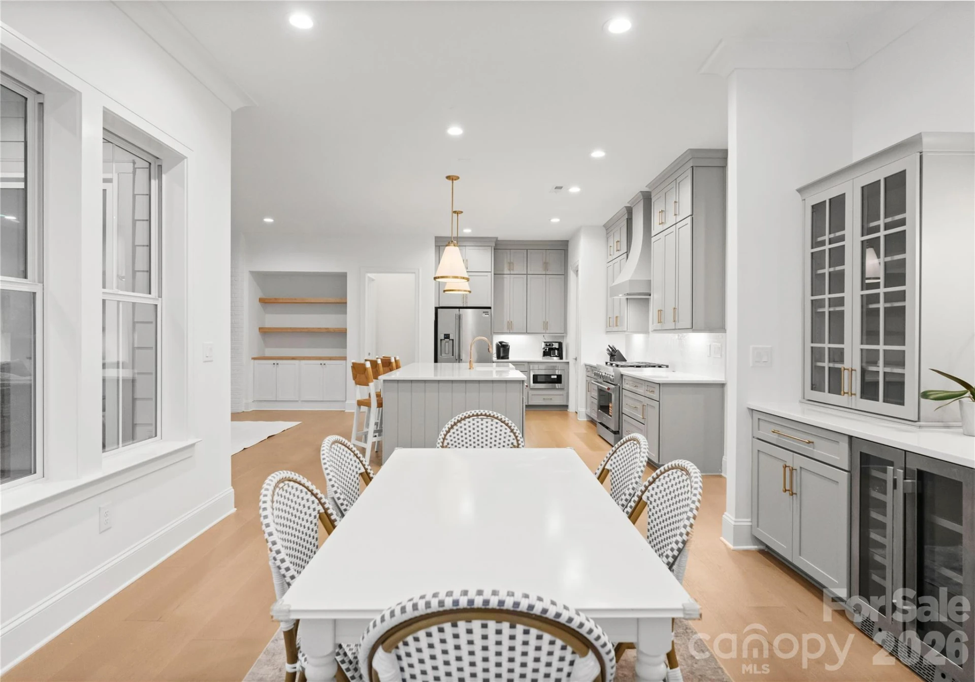 1527 St George Street - Photo 25
