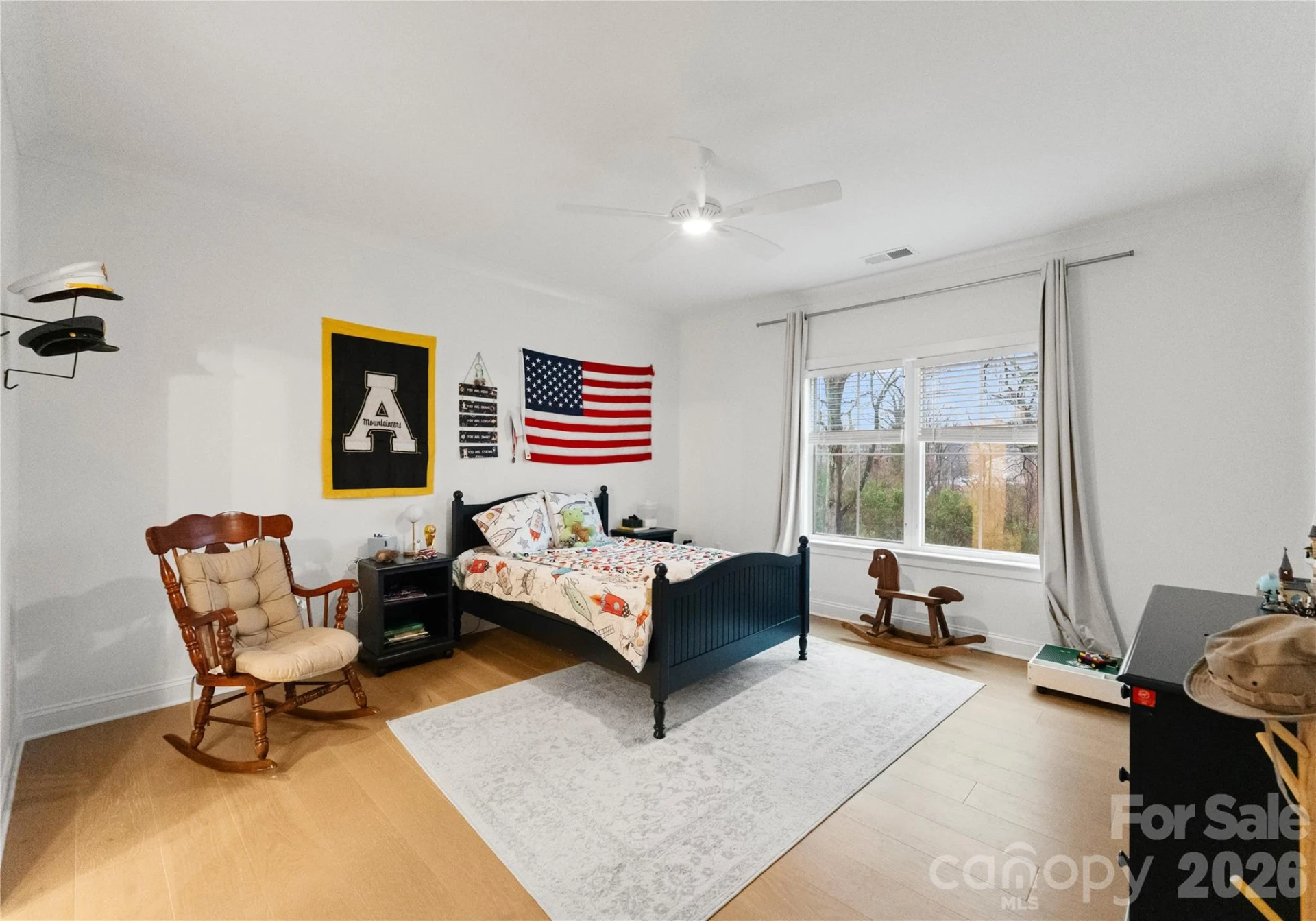 1527 St George Street - Photo 37