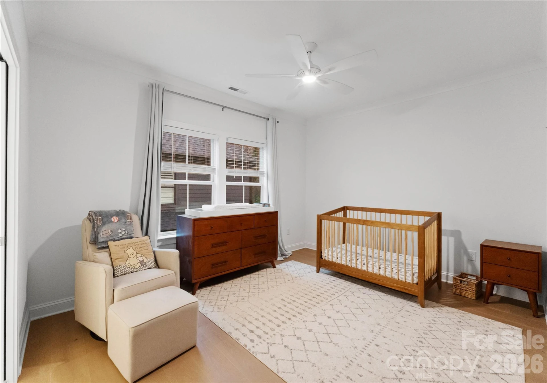 1527 St George Street - Photo 42