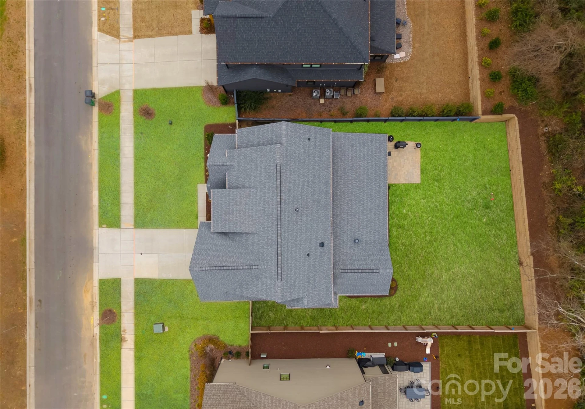 1527 St George Street - Photo 48