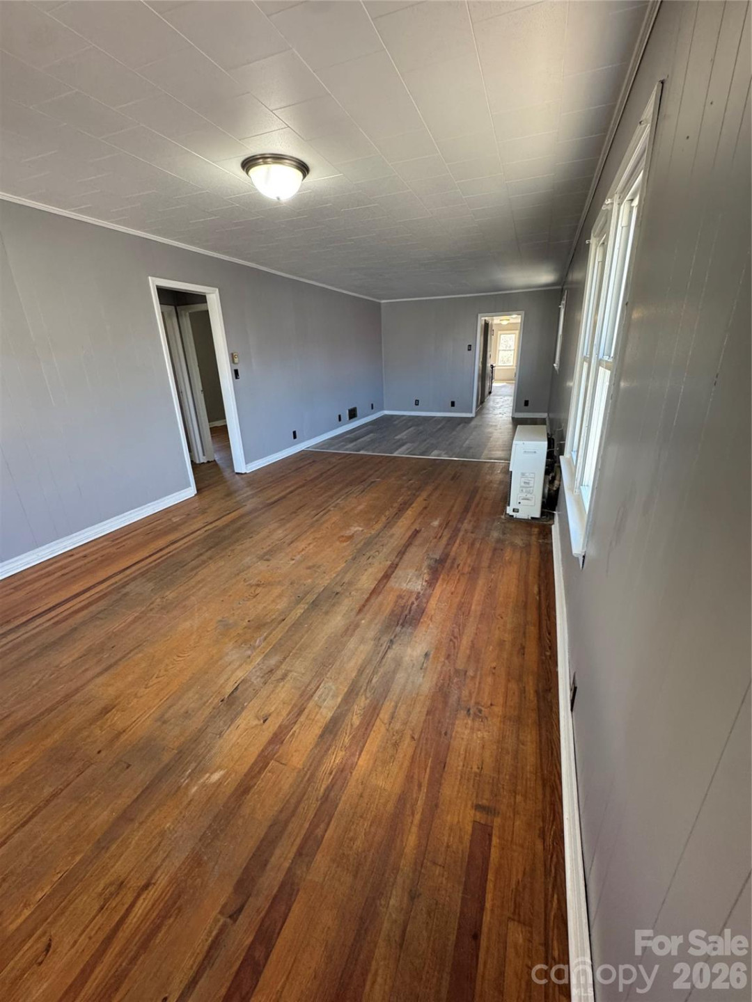 80 English Street - Photo 2