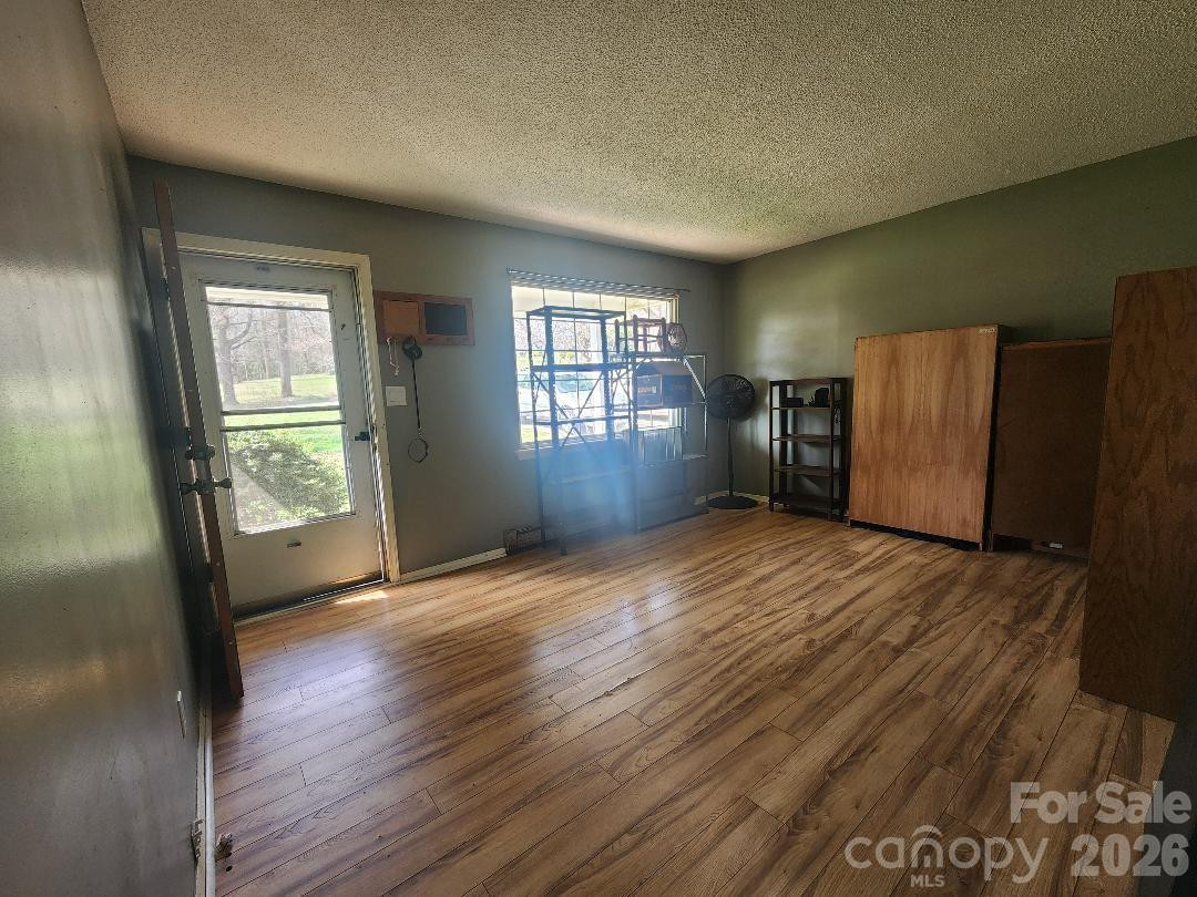 203 Brentwood Road #61 - Photo 3