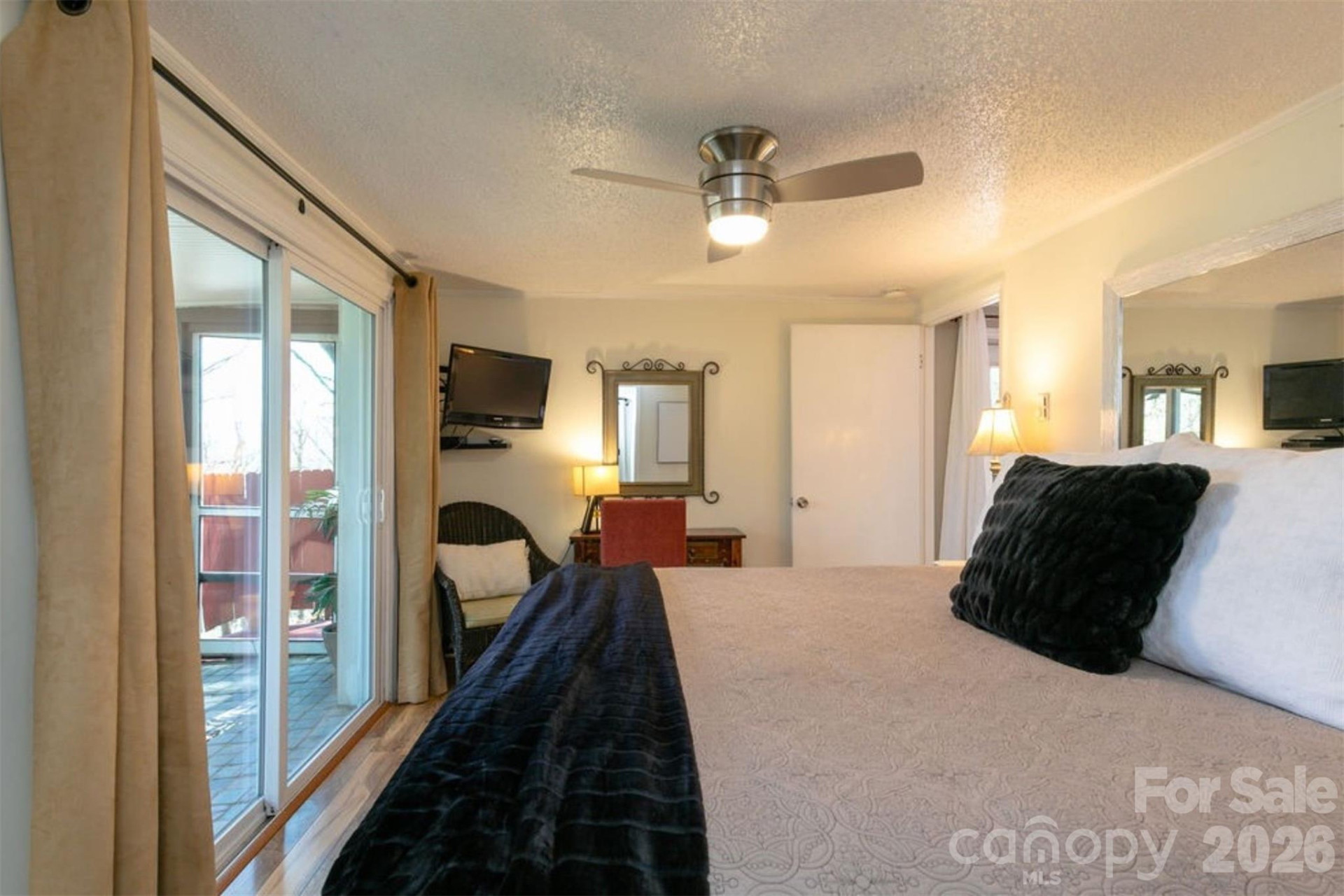 7 Delano Road - Photo 24