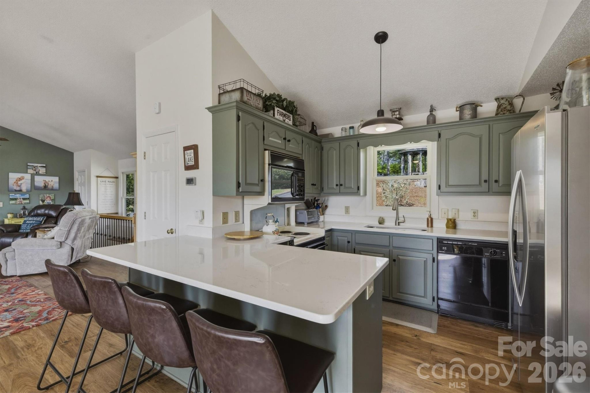 2761 Hemlock Court - Photo 21