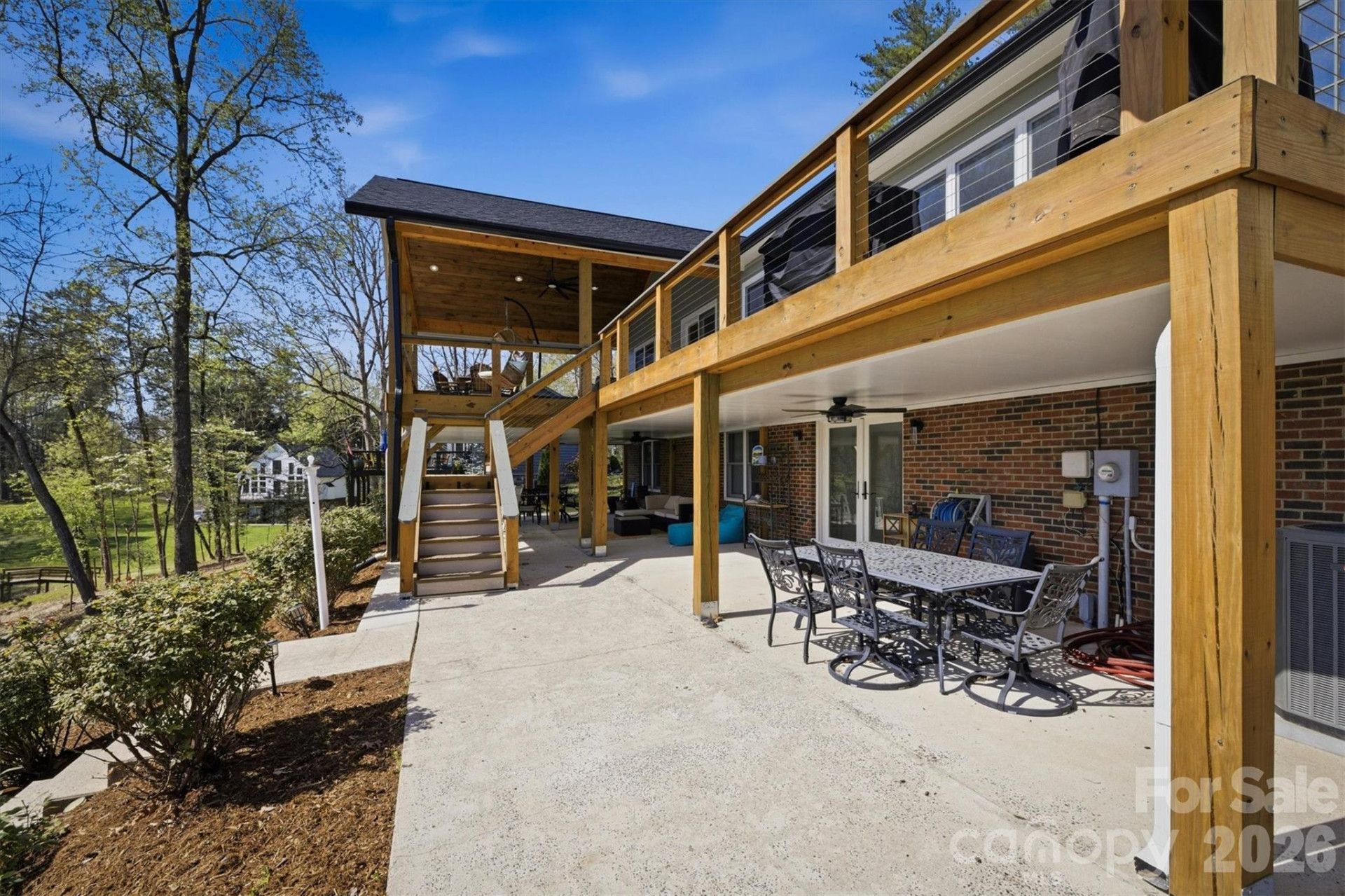 2761 Hemlock Court - Photo 9