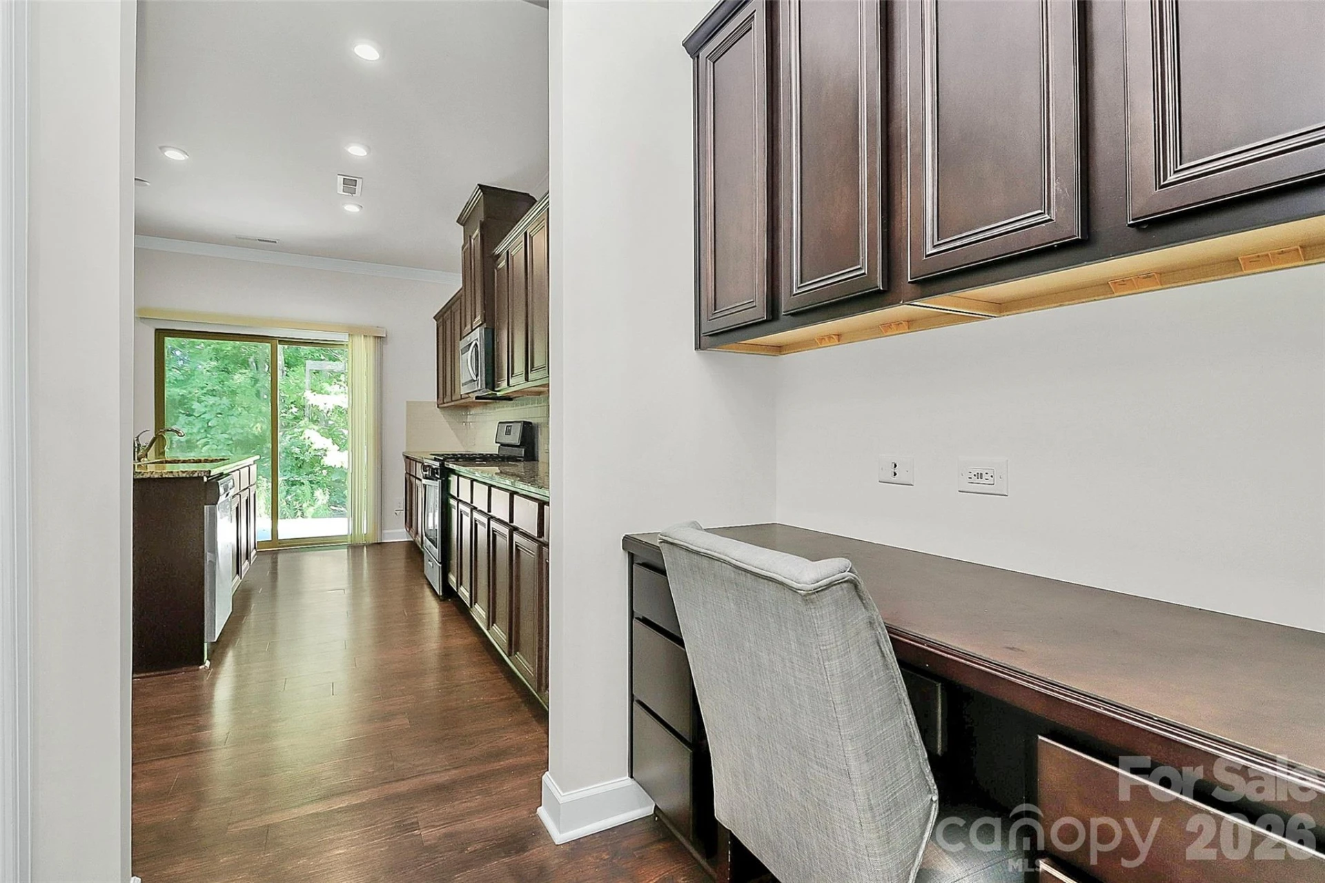 4523 Collingham Drive - Photo 7